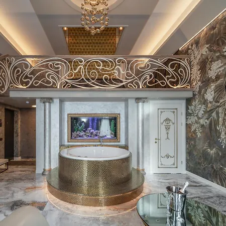 Apartment Jacuzzi Exotica